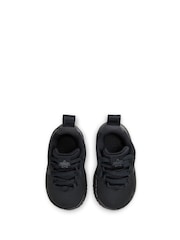Nike Black Infant Star Runner 4 Trainers - Image 6 of 9