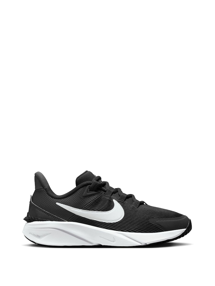Nike Black/White Youth Star Runner 4 Trainers - Image 1 of 10