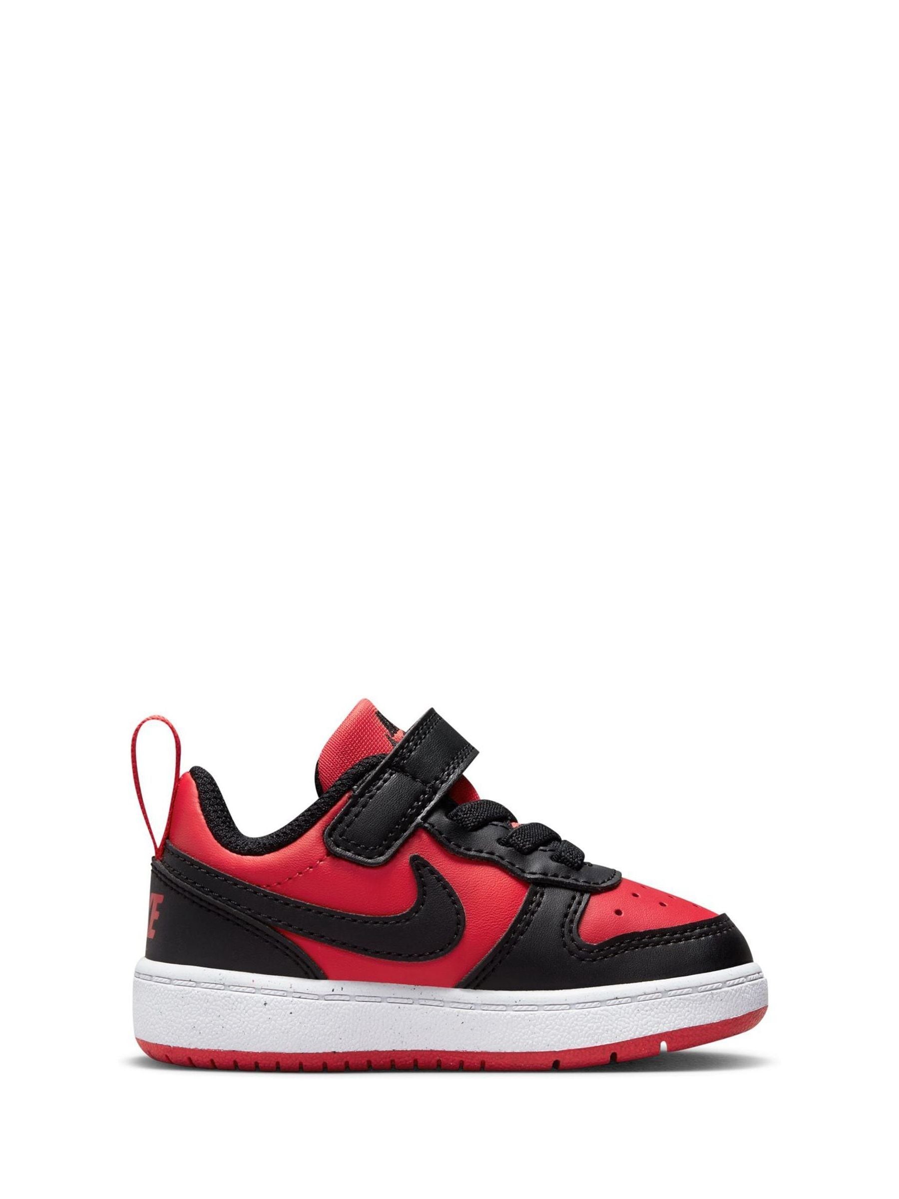 nike black red trainers