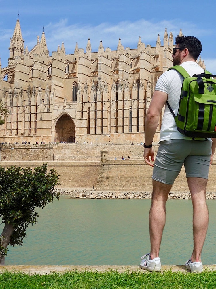 Cabin Max Green Memphis 24 Litre 40cm Travel Backpack - Image 2 of 6