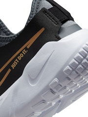 Nike Black/Gold Flex Runner Youth Trainers - Image 10 of 11