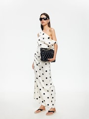 Lioness Sweetheart Fitted Maxi Dress With Sweetheart Neckline - صورة 3 من 5
