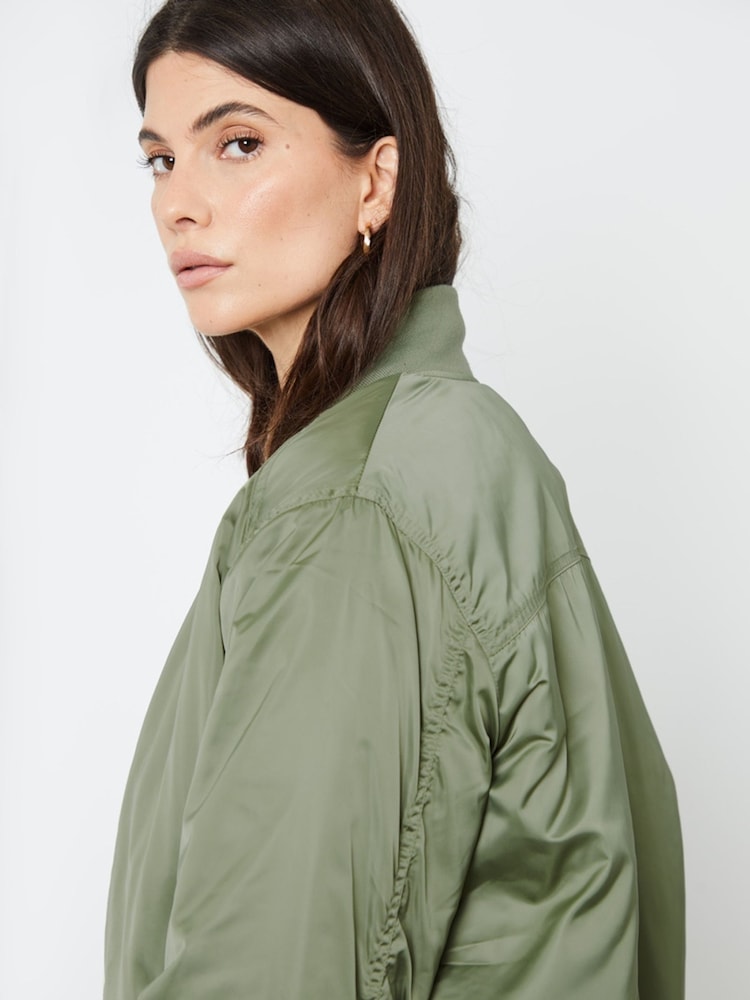 Another Sunday Oversized Bomber Jacket With Ruched Sleeves In Khaki - Image 2 of 7 Another Sunday Oversized Bomber Jacket With Ruched Sleeves In Khaki - Image 2 of 7