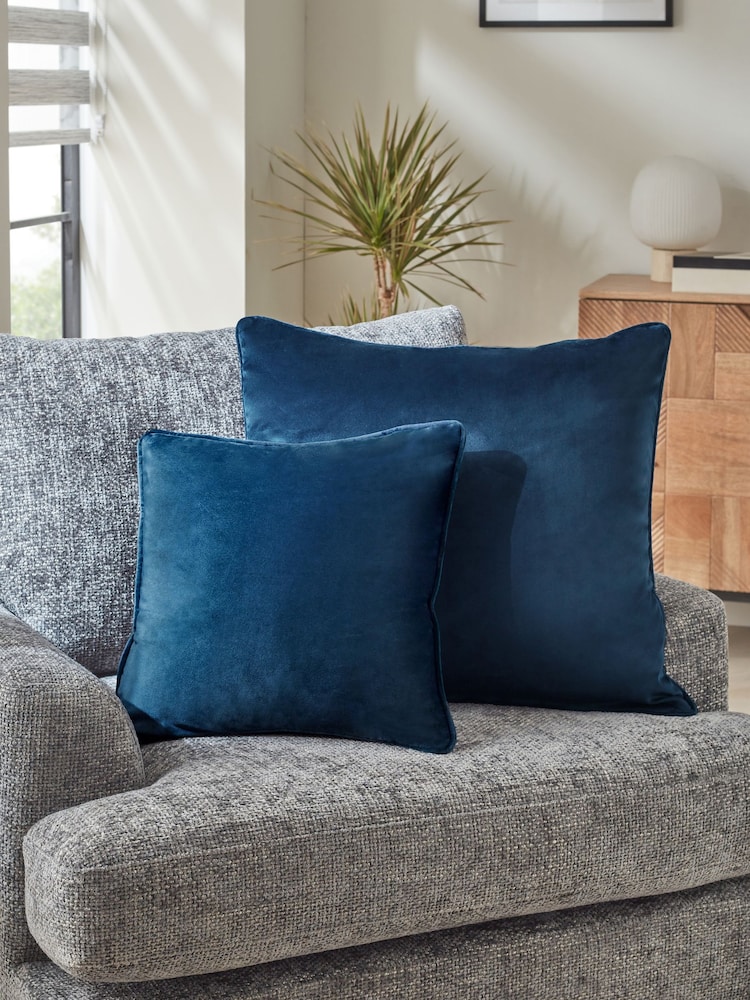 Navy 43 x 43cm Matte Velvet Cushion - Image 2 of 7