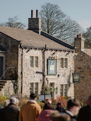 Virgin Experience Days Emmerdale: The Village Tour for Two - Image 1 of 4