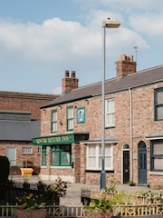 Virgin Experience Days Coronation Street: The Tour for Two - Image 1 of 4
