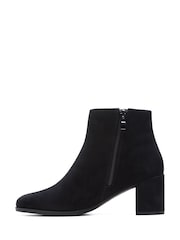 Clarks Black Standard Fit (F) Suede Freva55 Zip Boots - Image 2 of 7