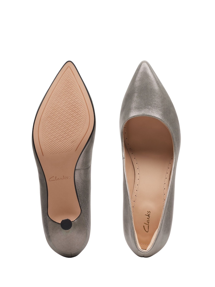 Clarks Silver Standard Fit (F) Violet55 Rae Wide Fit Shoes - Image 7 of 7