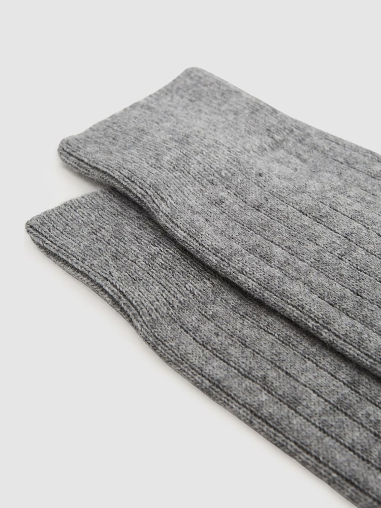 Reiss Soft Grey Cirby Wool-Cashmere Blend Ribbed Socks - Image 2 of 3