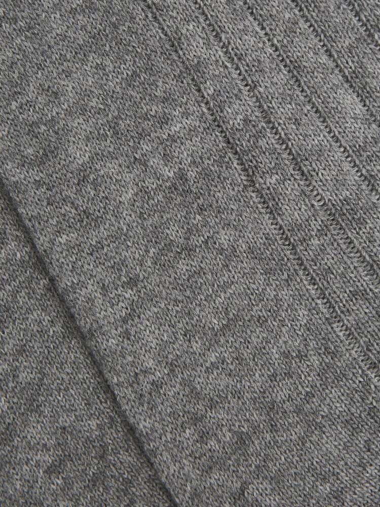 Reiss Soft Grey Cirby Wool-Cashmere Blend Ribbed Socks - Image 3 of 3 Reiss Soft Grey Cirby Wool-Cashmere Blend Ribbed Socks - Image 3 of 3