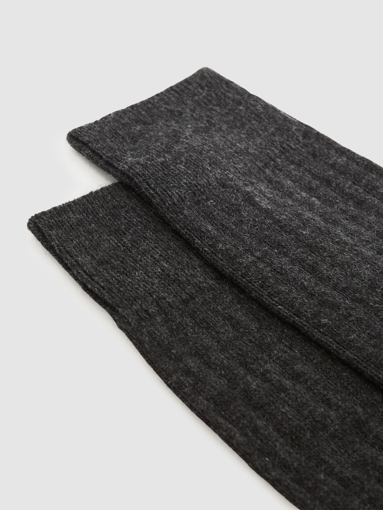 Reiss Charcoal Cirby Wool-Cashmere Blend Ribbed Socks - Image 2 of 3 Reiss Charcoal Cirby Wool-Cashmere Blend Ribbed Socks - Image 2 of 3
