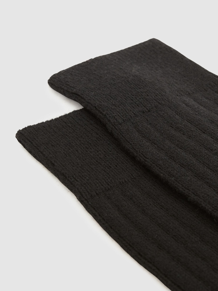 Reiss Black Cirby Wool-Cashmere Blend Ribbed Socks - Image 2 of 3 Reiss Black Cirby Wool-Cashmere Blend Ribbed Socks - Image 2 of 3
