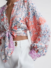 Reiss Coral/White Elle Floral Print Tie Front Cropped Blouse - Image 4 of 5