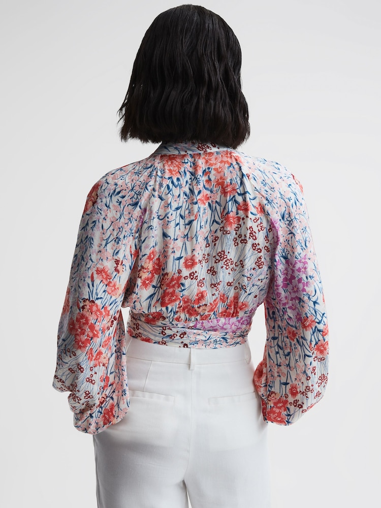 Reiss Coral/White Elle Floral Print Tie Front Cropped Blouse - Image 5 of 5