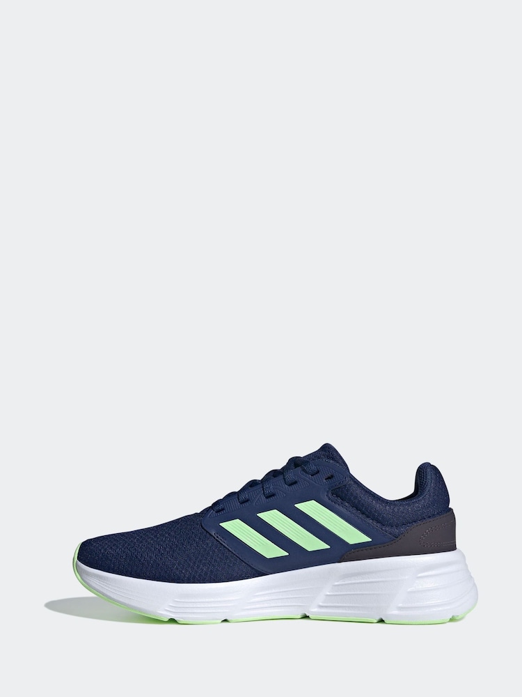 Weiß/Blau - adidas Galaxy 6 Turnschuhe - Bild 2 von 8 Weiß/Blau - adidas Galaxy 6 Turnschuhe - Bild 2 von 8