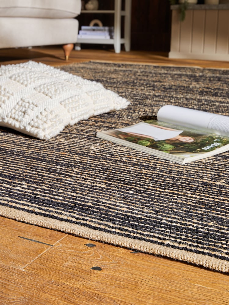 Natural/Black Jute Jara Rug - Image 2 of 6 Natural/Black Jute Jara Rug - Image 2 of 6
