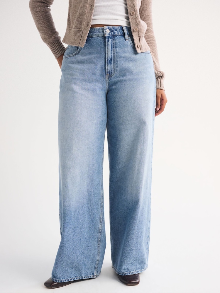 Abercrombie & Fitch Blue Clean Curvy High Rise Wide Leg Denim Jeans - Image 1 of 8