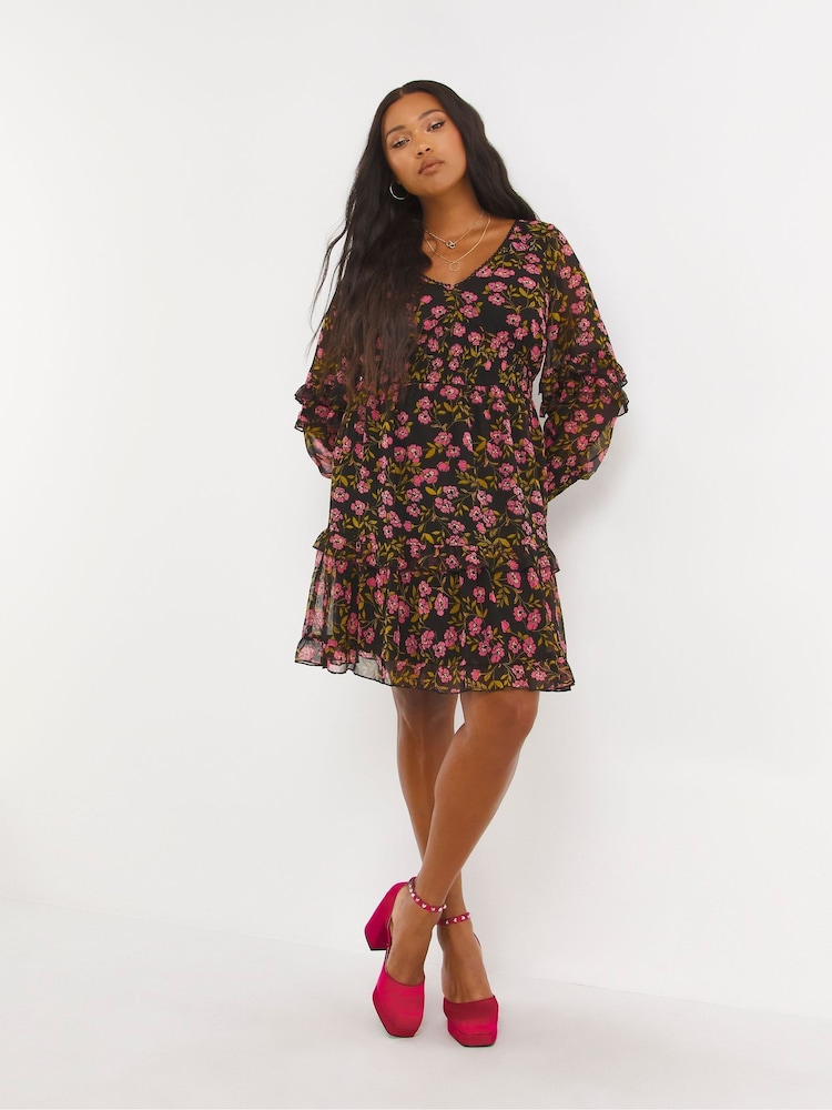 Simply Be Skaterkleid mit gesmokten Bündchen und Blumenprint, Schwarz - Bild 4 von 4
