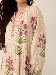 East Roza Hand-Woodblock Printed Dotted Floral Cotton Embroidered Dress - Imagen 3 de 5