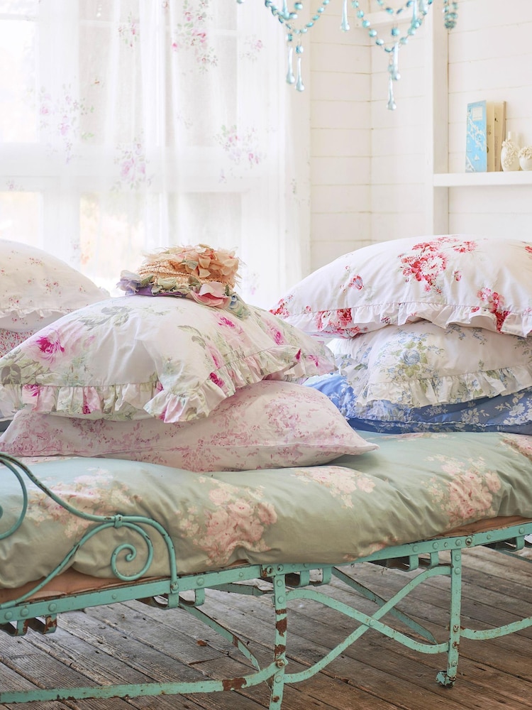 Shabby Chic by Rachel Ashwell® Garden Floral Blue Flat Piped Duvet Cover and Pillowcase Set - Image 6 of 6