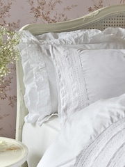 Shabby Chic by Rachel Ashwell® White Crochet 200 Thread Count Duvet Cover and Pillowcase Set - Image 2 of 4