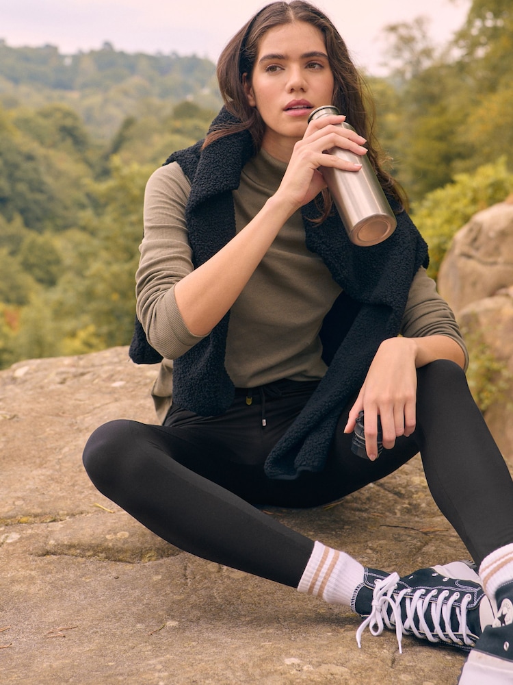Black Elements Outdoor Fleece Lined Warm Handle Leggings - Image 2 of 8