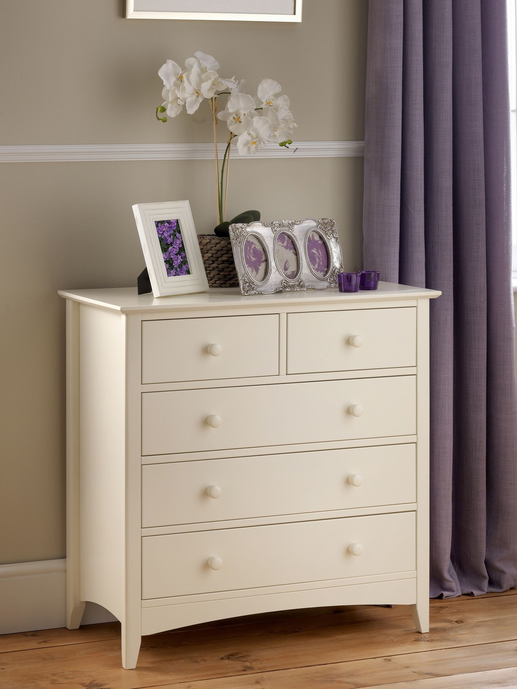 B&Q - Cameo 5 Drawer Chest (3+2)Stone White - Image 4