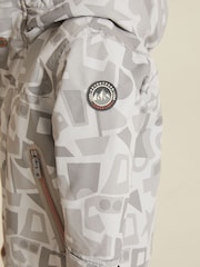 لون محايد مطبوع - Waterproof Teddy Borg Fleece Lined Coat (3mths-7yrs) - صورة 5 من 9