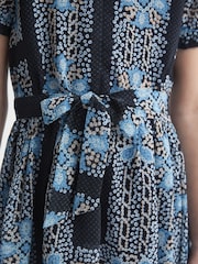 Vestido con estampado floral y mangas abullonadas Alianna de Reiss - Imagen 4 de 6