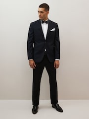 White/Black Single Cuff Occasion Shirt And Bow Tie Set - Image 2 of 8