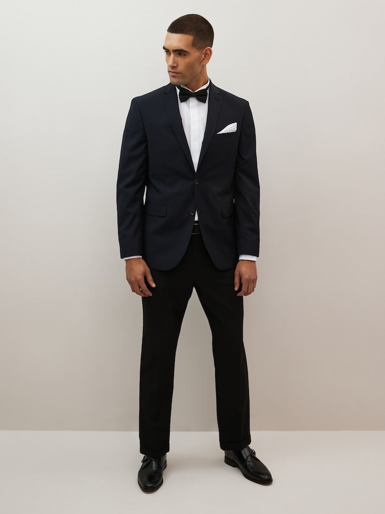 White/Black Single Cuff Occasion Shirt And Bow Tie Set - Image 2 of 8