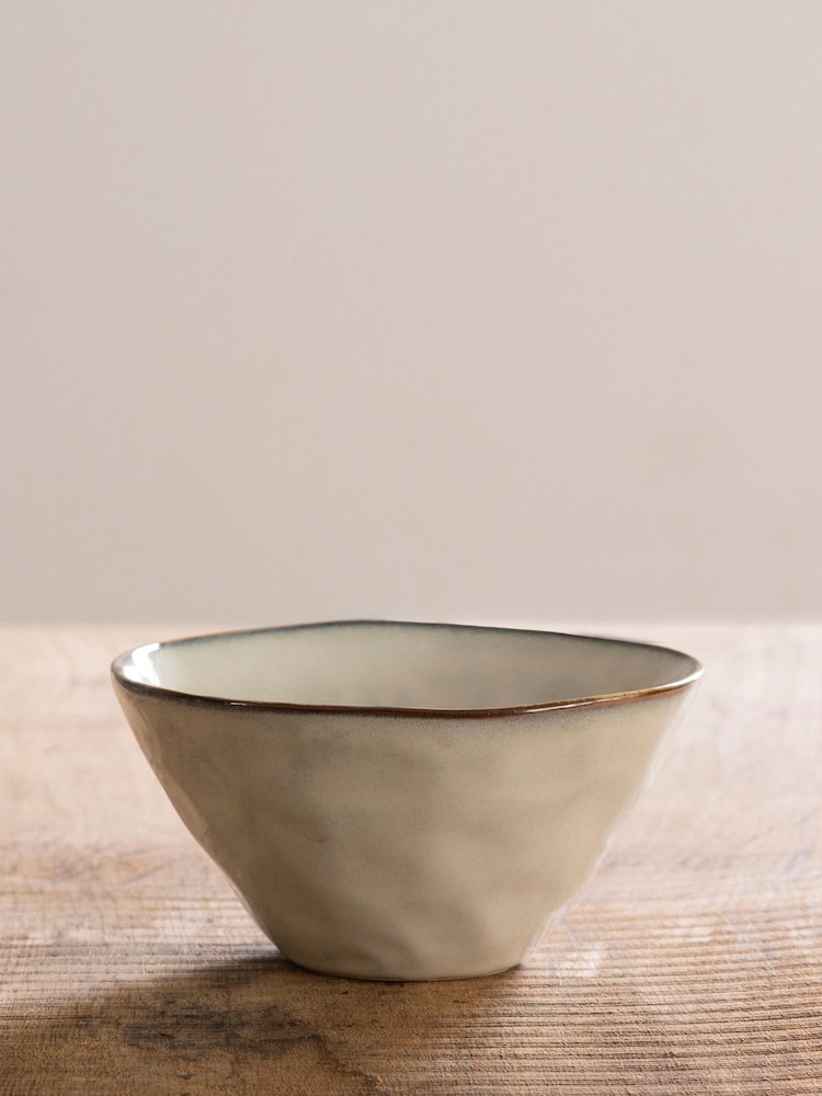Dutch Rose Set of 4 Cream 14CM Bowls Gift Boxed - Image 1 of 3