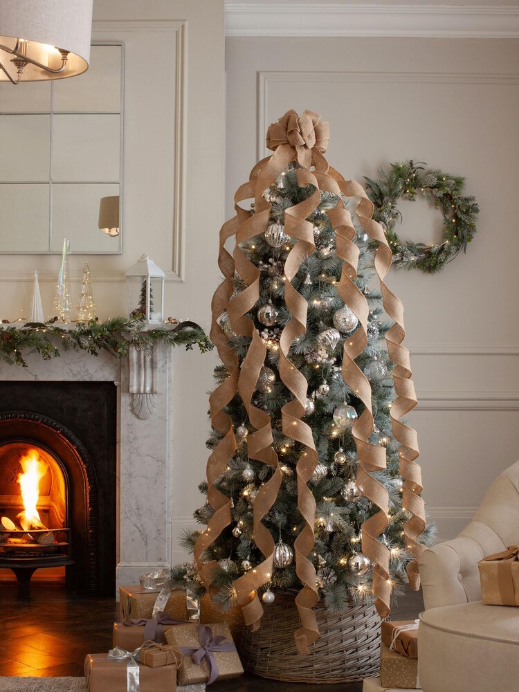 Natural Wicker Christmas Tree Skirt - Image 2 of 3