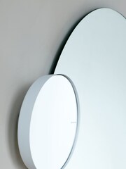 Brabantia White Mindset Bathroom Mirror Fresh White - Image 2 of 3