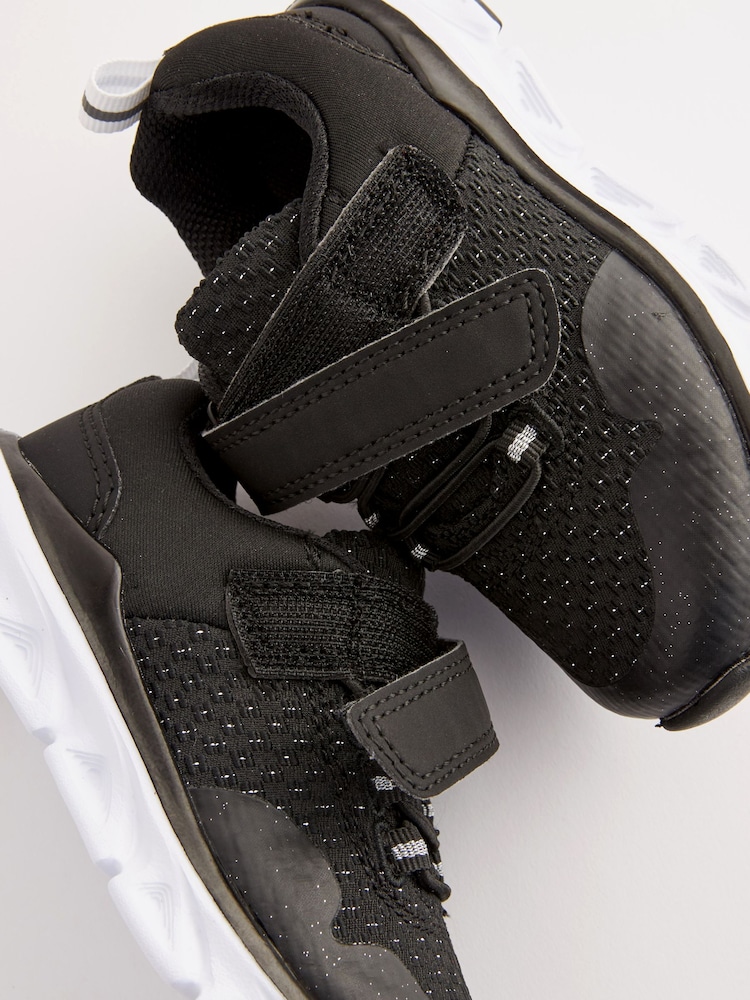 Black Elastic Lace-Up Sports Trainers - Image 5 of 5