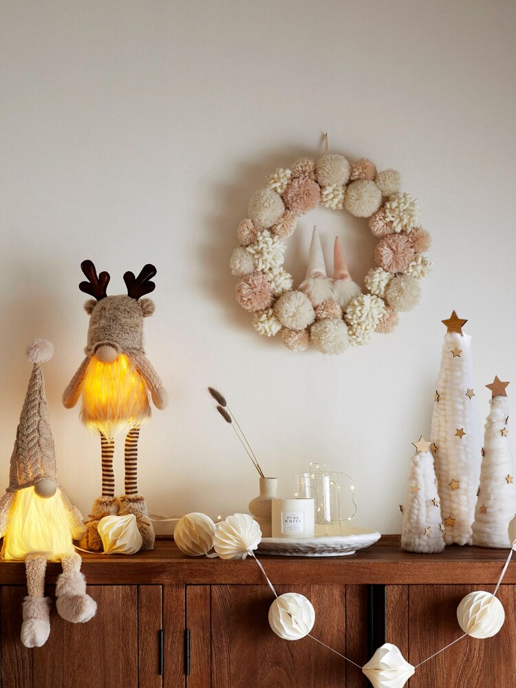 Natural Gonk Pom Pom Christmas Wreath - Image 3 of 3