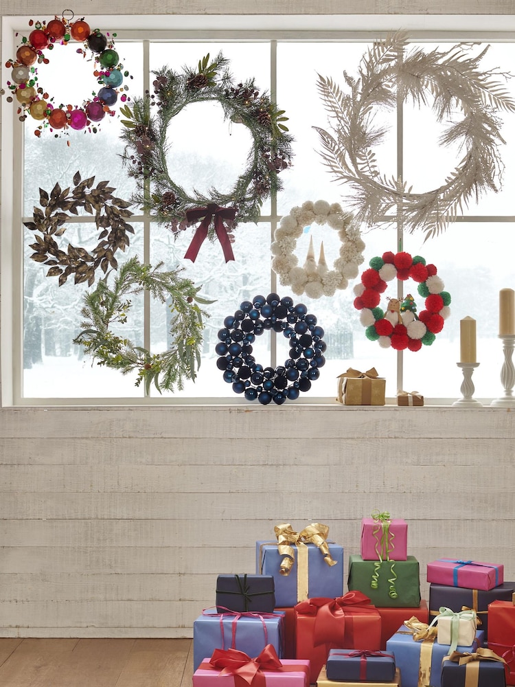 Metallic Leaf Christmas Wreath - Image 3 of 3