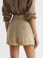Reiss Neutral Joanie Mid Rise Utility Shorts - Image 5 of 6