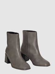 Evans Brown Extra Wide Fit Bruce Ankle Boots - Image 3 of 5