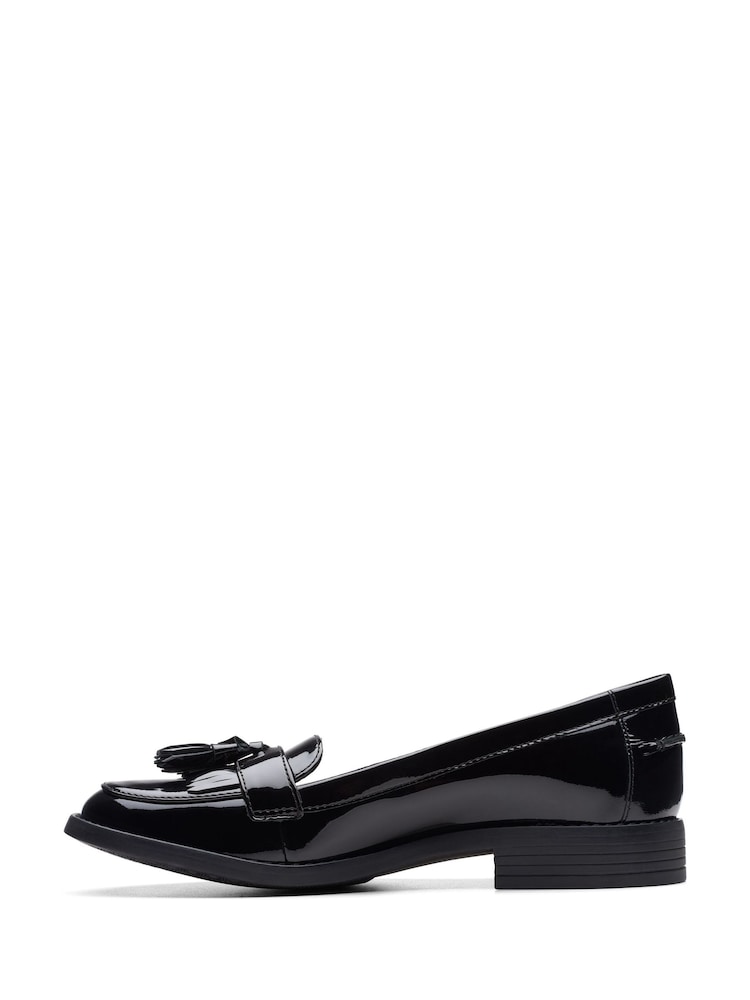 Clarks Black Standard Fit (D) Patent Leather Loafer Shoes - Image 2 of 7 Clarks Black Standard Fit (D) Patent Leather Loafer Shoes - Image 2 of 7
