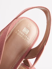 Pink - Forever Comfort® Schuhe mit Keilabsatz und geschlossener Vorderpartie - Bild 6 von 18