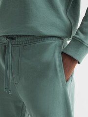 Reiss Fern Green Ali Garment Dye Joggers - Image 4 of 6