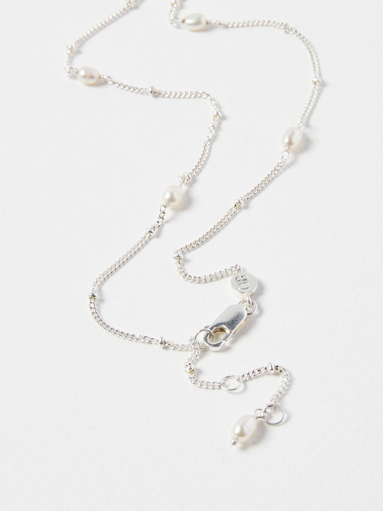 Oliver Bonas Silver Plated Lucy Mila Chain Necklace - Image 2 of 5