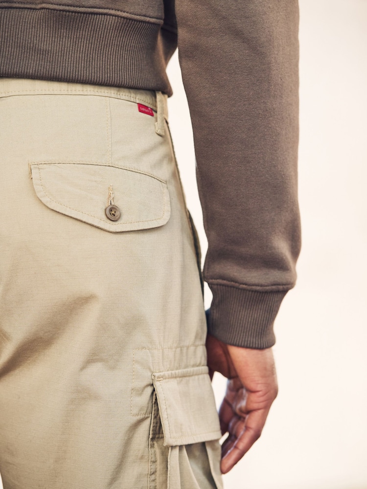 Levi's® Natural 100% Cotton Carrier Cargo Shorts - Image 7 of 7