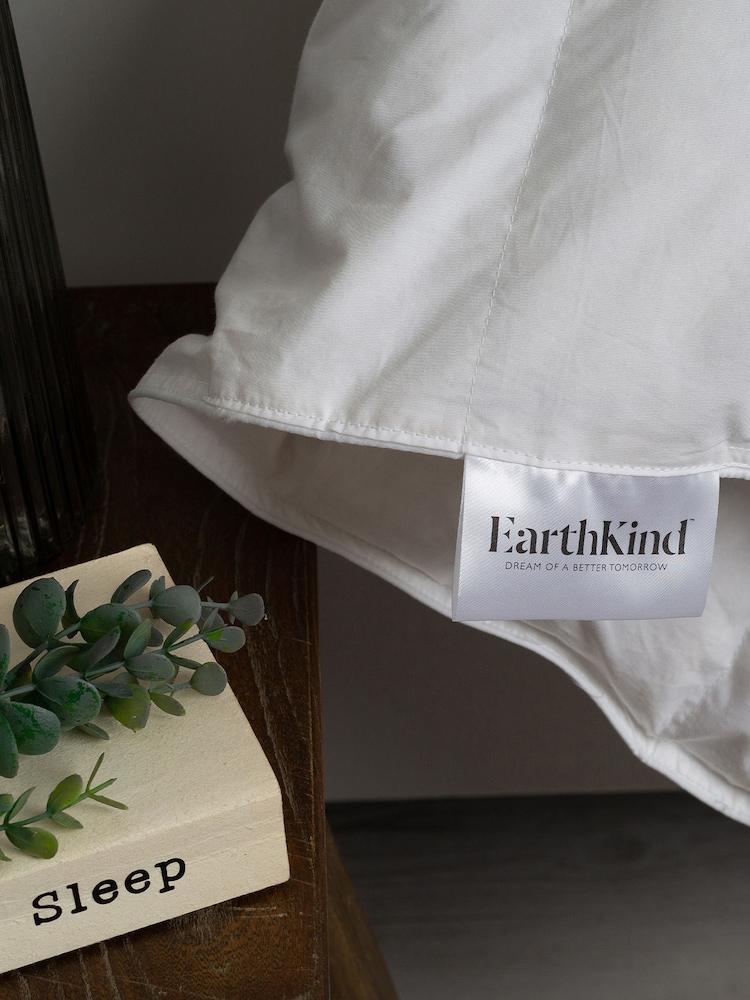 EarthKind Feather & Down 13.5 Tog Duvet - Image 2 of 4