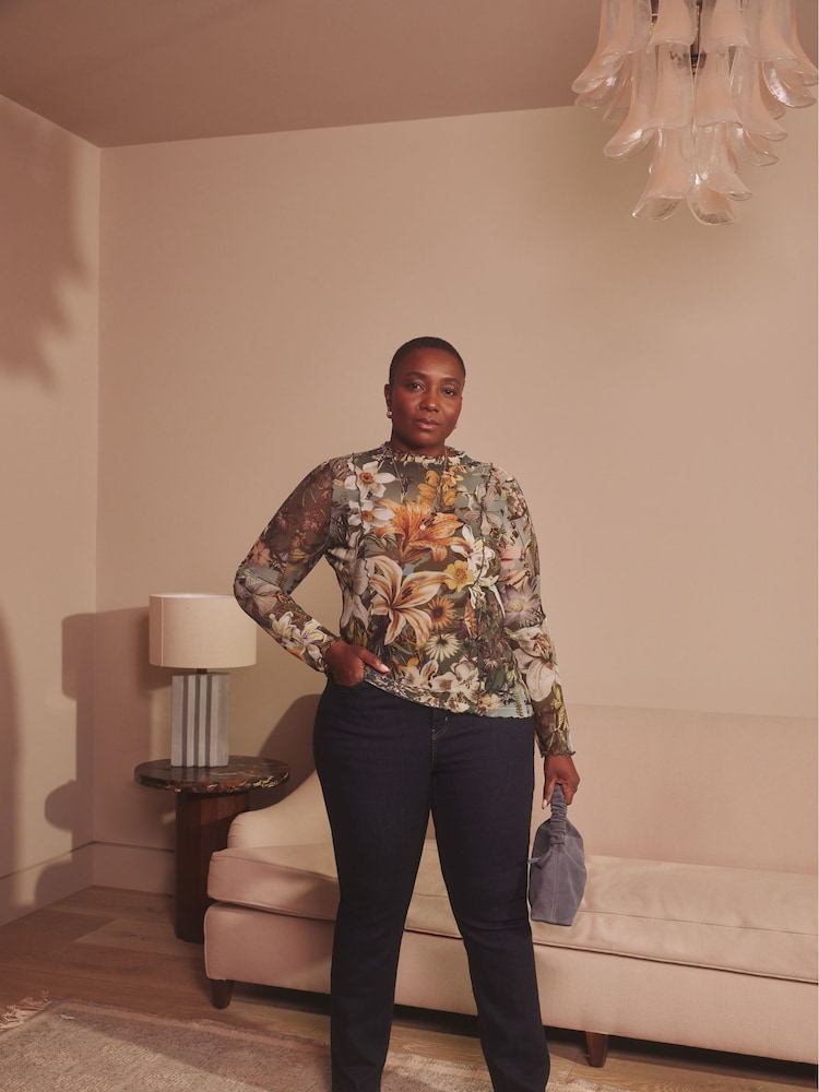 Levi's® Indigo Blue 721™ Curve High Rise Skinny Jeans - Image 2 of 6