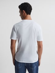 Reiss White Dayton Cotton V-Neck T-Shirt - Image 5 of 5