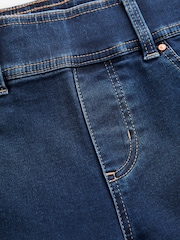 Rinse Blue Super Stretch Soft Sculpt Pull-On Slim Denim Leggings - Image 6 of 6