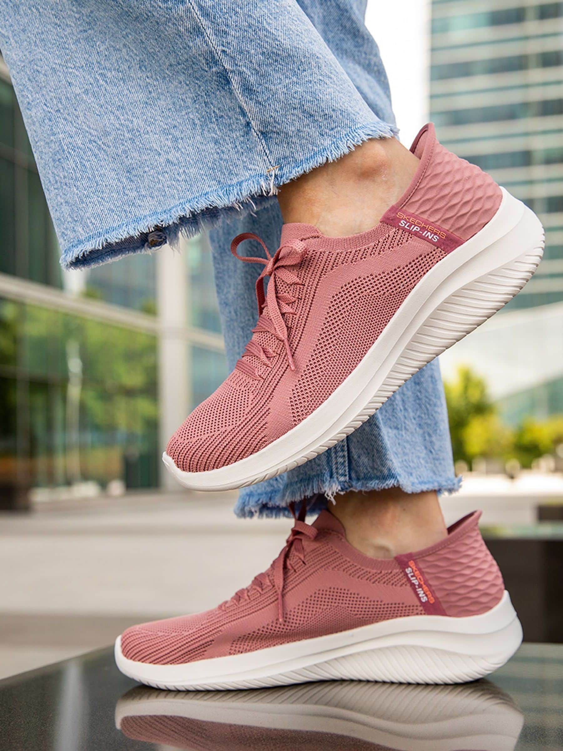 Skechers ultra flex mens red best sale