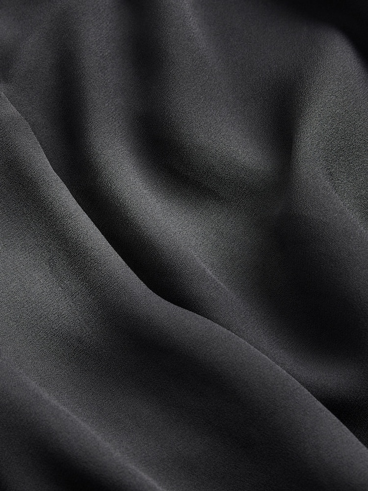 Black Short Sleeve Overhead Top - Image 6 of 6